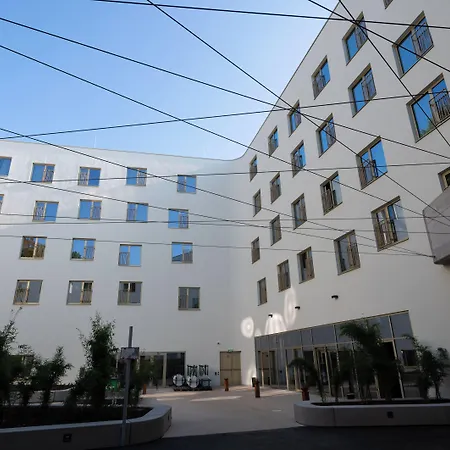 Western Spinnerei Hotel