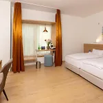 Western Spinnerei 3*