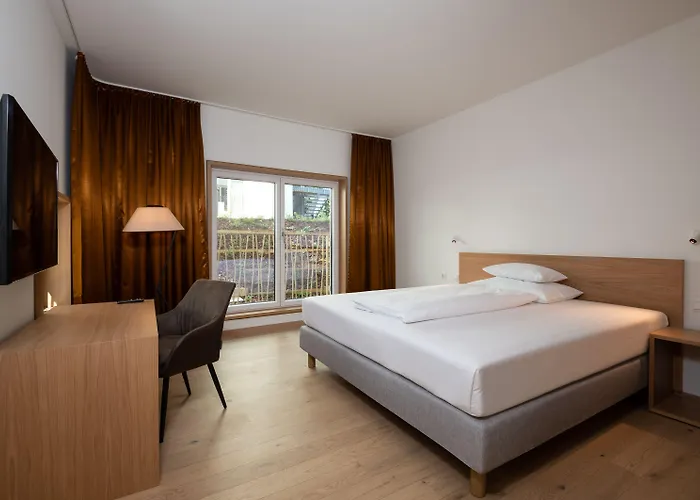 Western Spinnerei Otel Linz